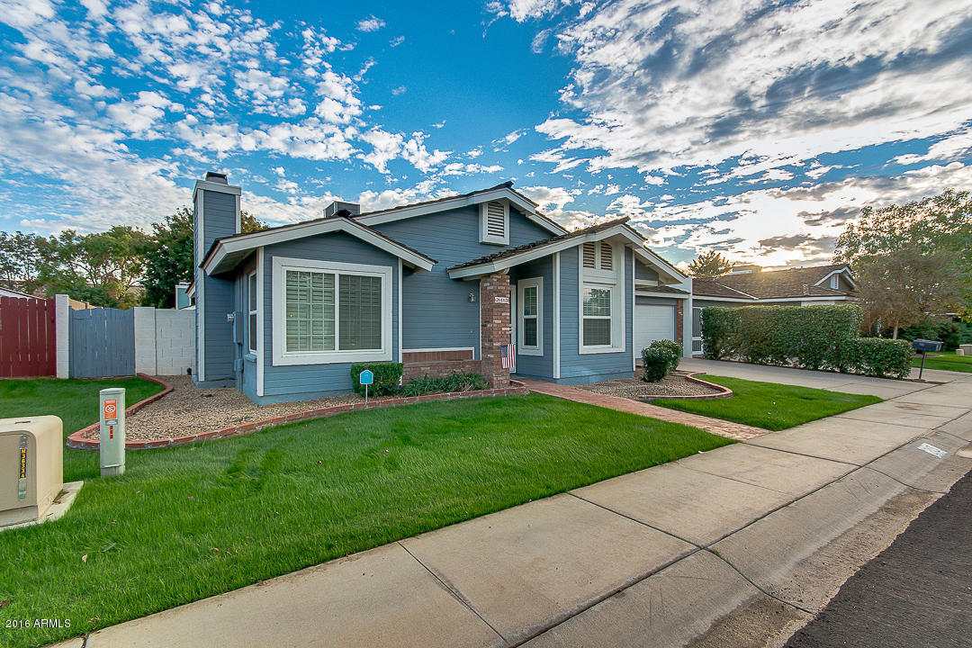 213 E Hartford Ave, Phoenix, AZ 85022 photo 1