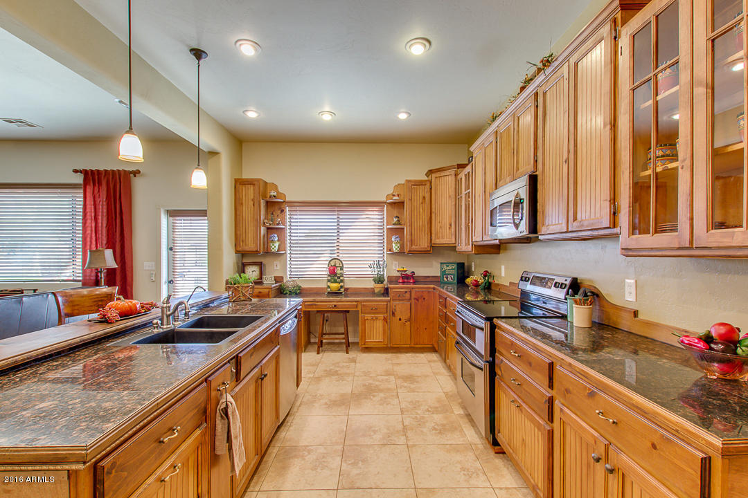 5967 E Mining Camp St, Apache Junction, AZ 85119 photo 10
