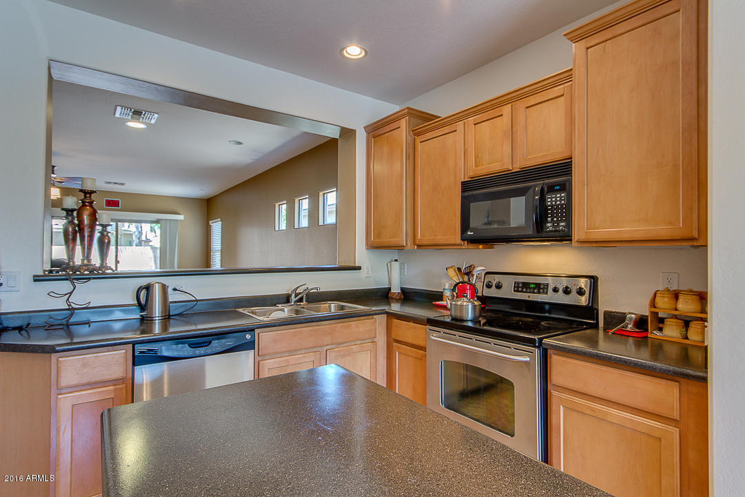 5306 W Hackamore Dr, Phoenix, AZ 85083 photo 9