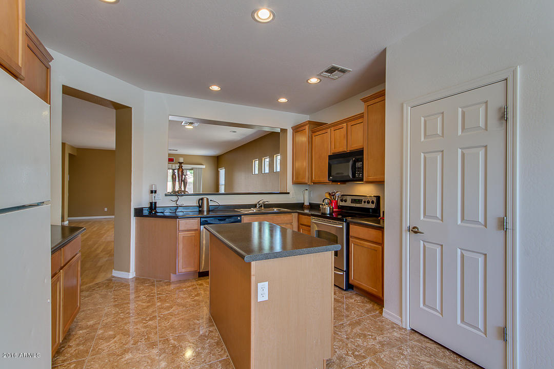5306 W Hackamore Dr, Phoenix, AZ 85083 photo 10