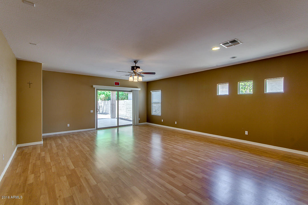 5306 W Hackamore Dr, Phoenix, AZ 85083 photo 4