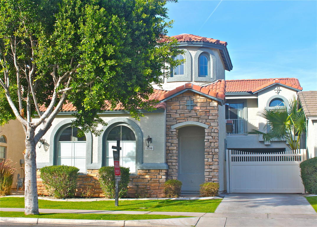 5258 E Hilton Ave, Mesa, AZ 85206 photo 1