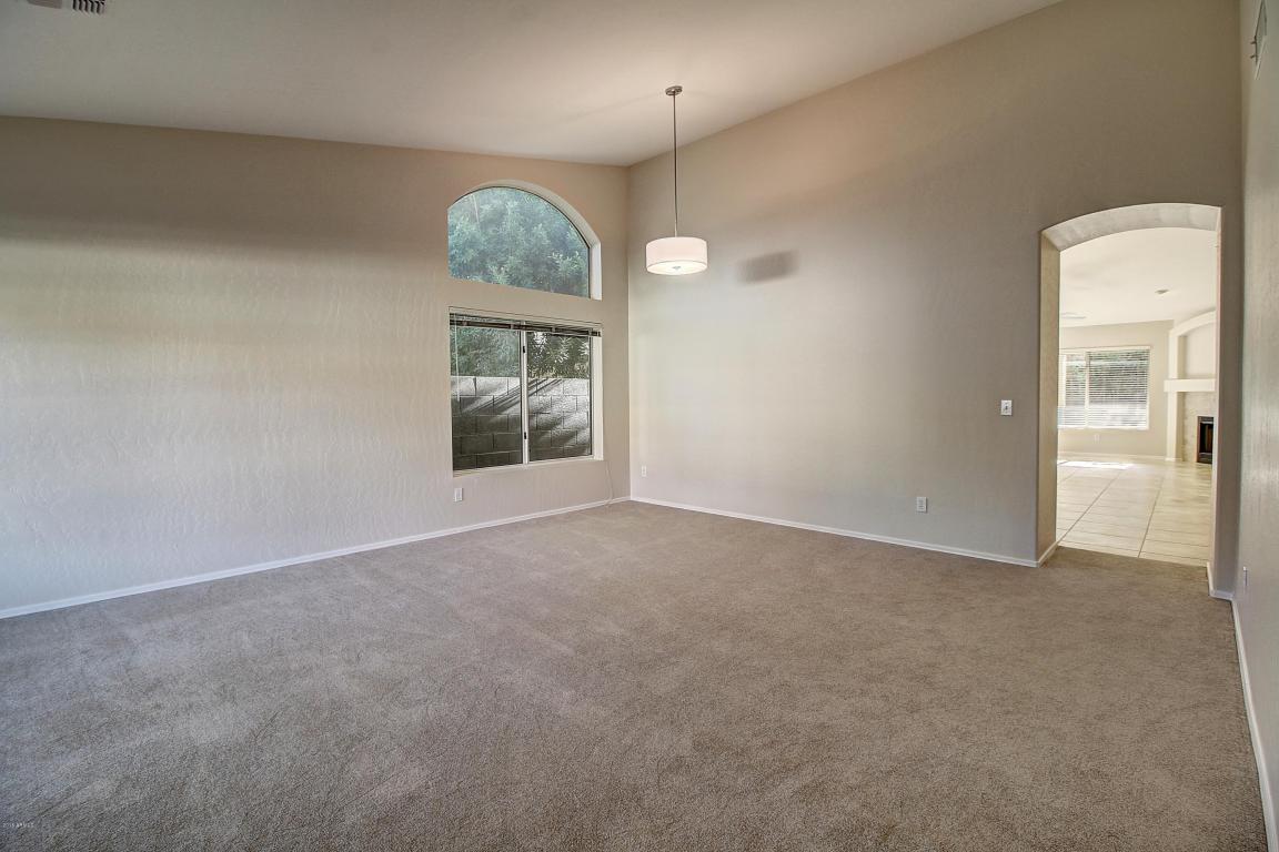 5065 E Paseo Way, Phoenix, AZ 85044 photo 2
