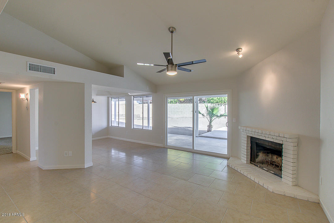 7546 E Gary Cir, Mesa, AZ 85207 photo 4
