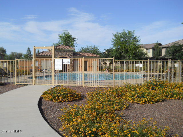 952 S Hawk Ln, Gilbert, AZ 85296 photo 19