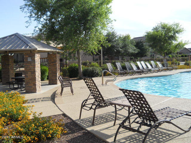 952 S Hawk Ln, Gilbert, AZ 85296 photo 21