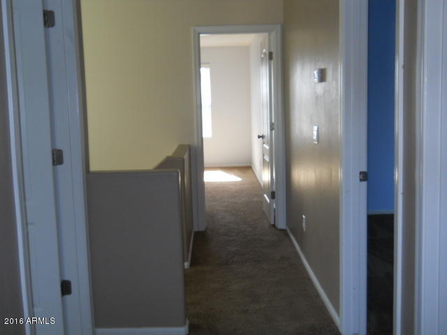 952 S Hawk Ln, Gilbert, AZ 85296 photo 9