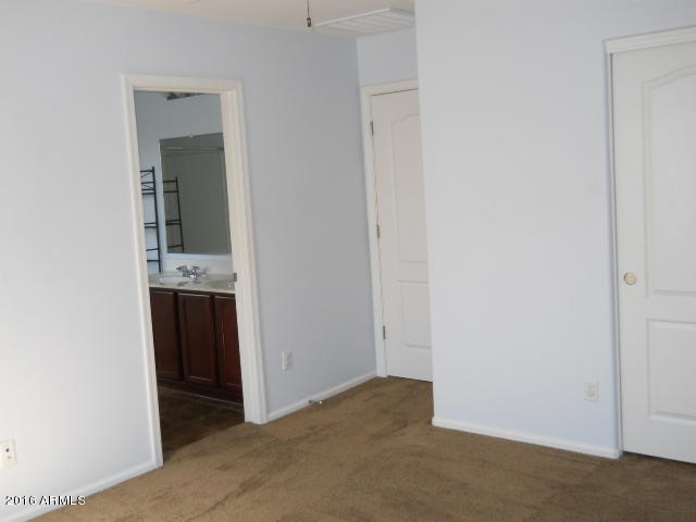 952 S Hawk Ln, Gilbert, AZ 85296 photo 12