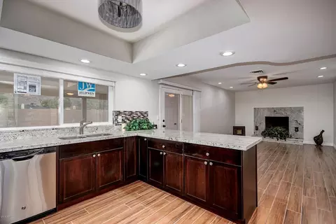 4202 E San Gabriel Ave, Phoenix, AZ 85044 photo 8