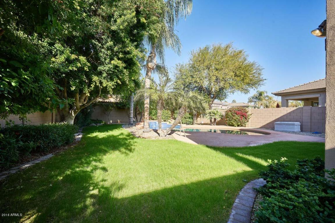814 E Krista Way, Tempe, AZ 85284 photo 33