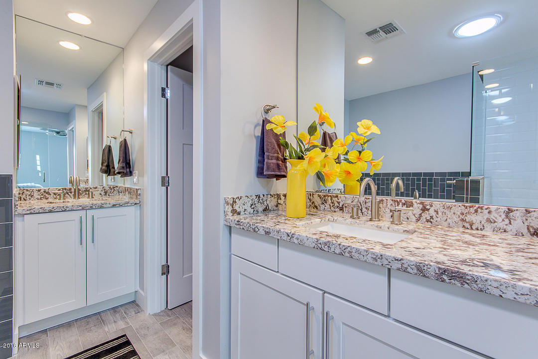 801 E Desert Park Ln, Phoenix, AZ 85020 photo 43