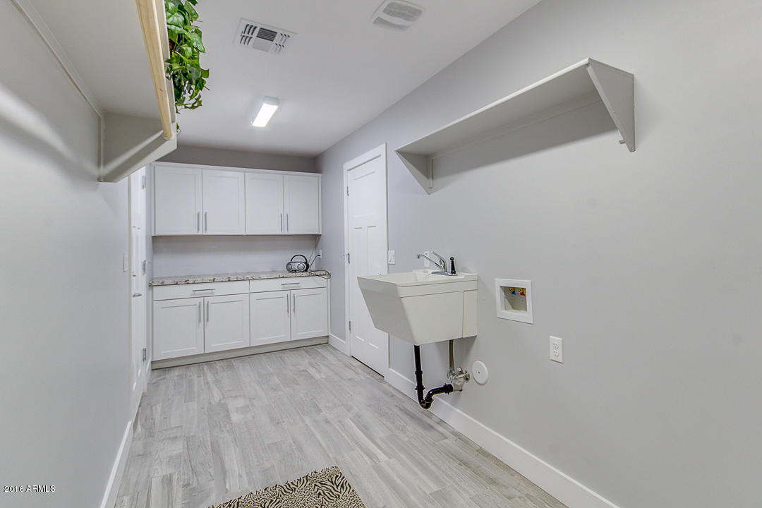 801 E Desert Park Ln, Phoenix, AZ 85020 photo 59