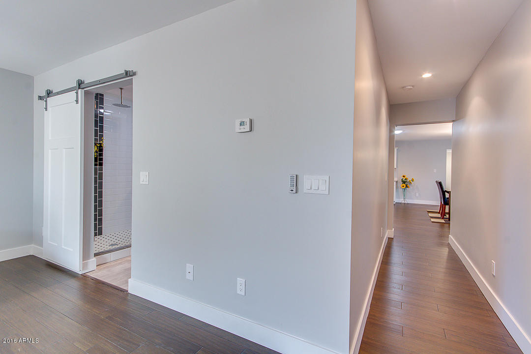 801 E Desert Park Ln, Phoenix, AZ 85020 photo 36