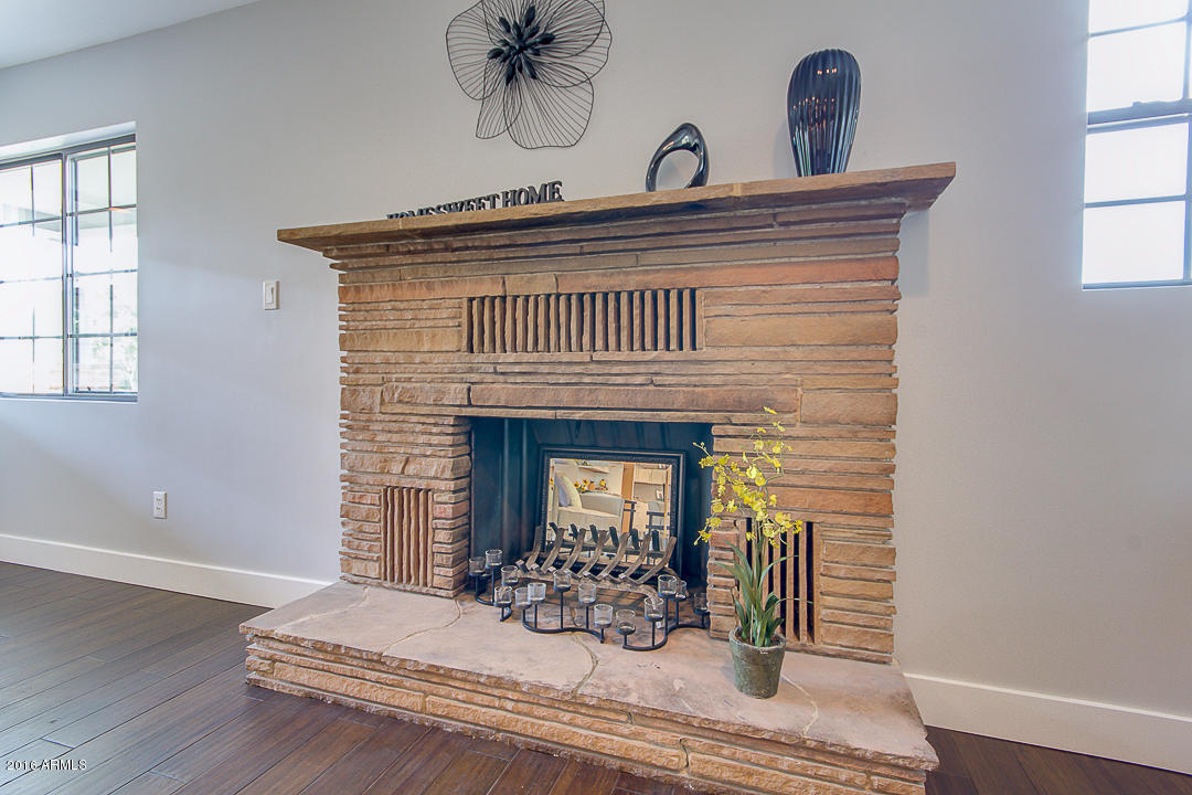 801 E Desert Park Ln, Phoenix, AZ 85020 photo 15