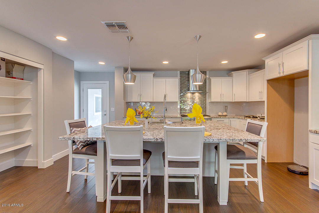 801 E Desert Park Ln, Phoenix, AZ 85020 photo 22