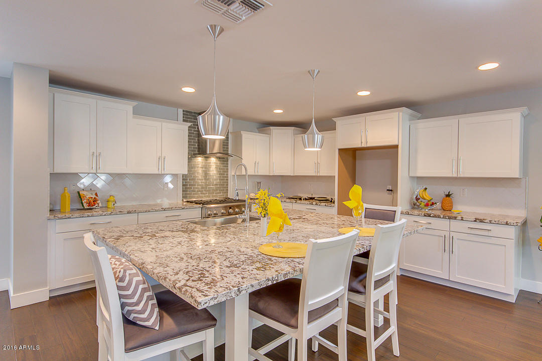 801 E Desert Park Ln, Phoenix, AZ 85020 photo 21