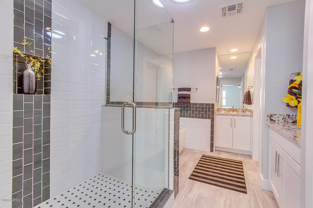 801 E Desert Park Ln, Phoenix, AZ 85020 photo 42