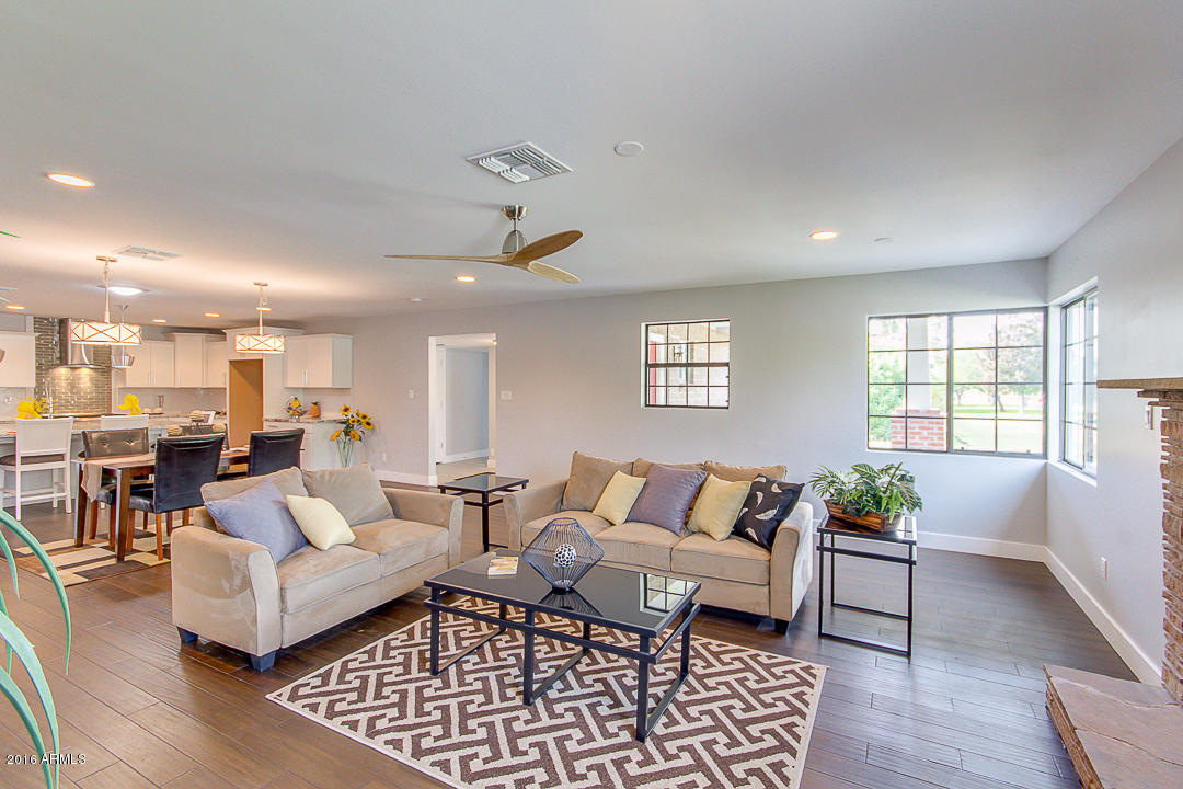 801 E Desert Park Ln, Phoenix, AZ 85020 photo 12
