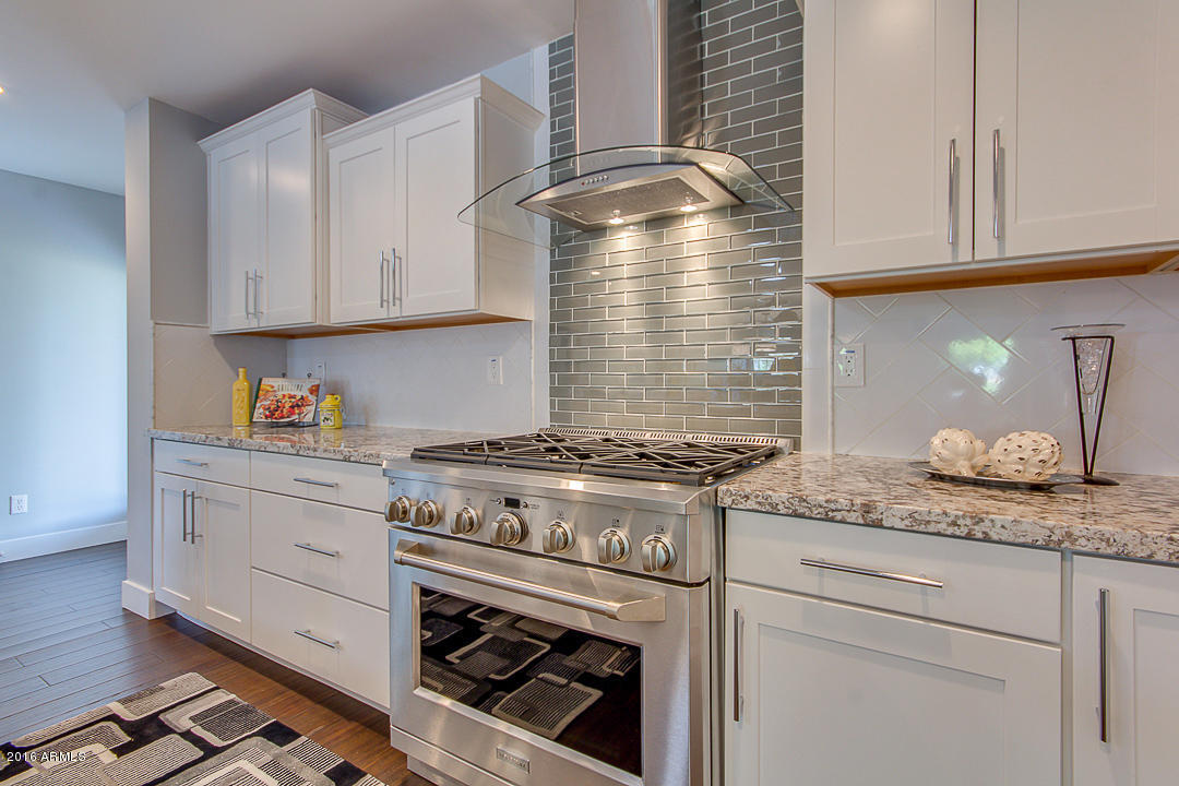 801 E Desert Park Ln, Phoenix, AZ 85020 photo 24
