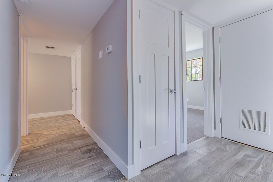 801 E Desert Park Ln, Phoenix, AZ 85020 photo 60
