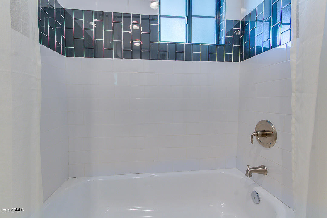 801 E Desert Park Ln, Phoenix, AZ 85020 photo 55