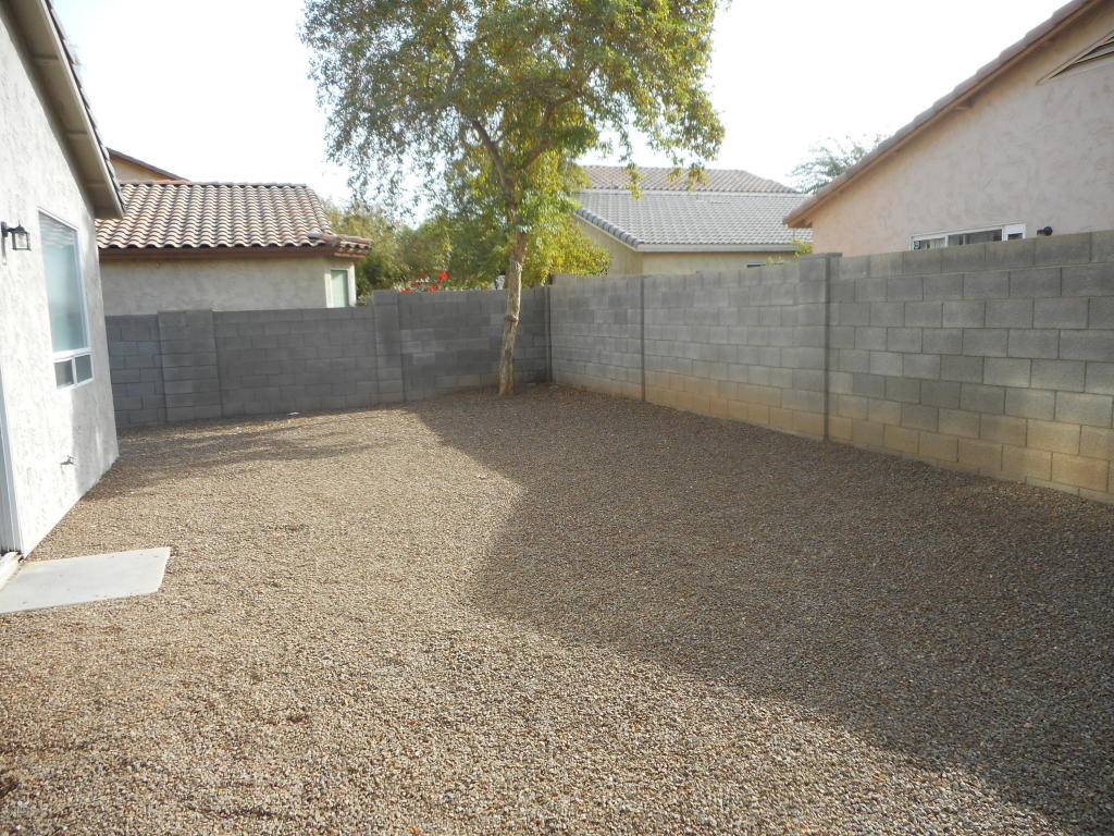 1209 E Grenadine Rd, Phoenix, AZ 85040 photo 15