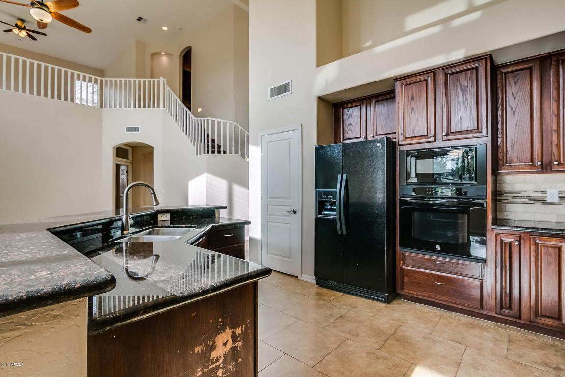 1935 E Drake Dr, Tempe, AZ 85283 photo 6