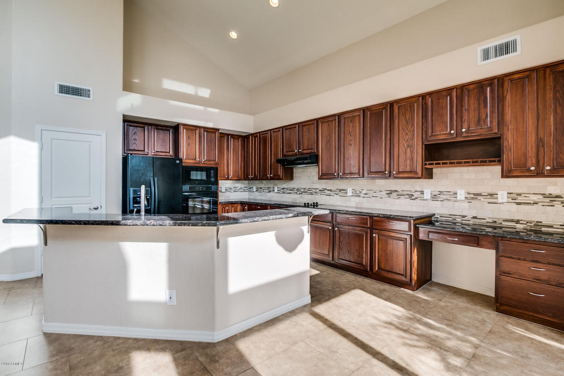 1935 E Drake Dr, Tempe, AZ 85283 photo 4