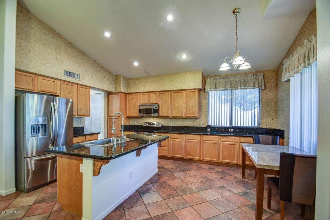 118 E Mesquite Ct, Gilbert, AZ 85296 photo 10