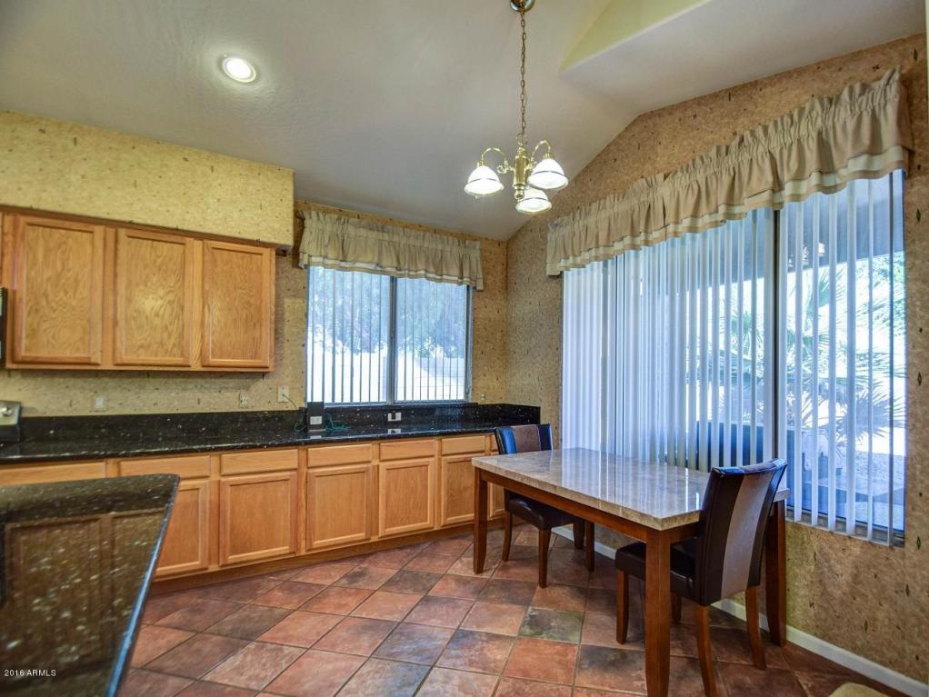 118 E Mesquite Ct, Gilbert, AZ 85296 photo 11