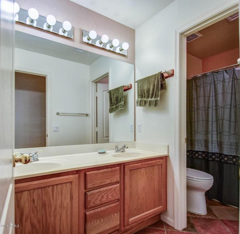 118 E Mesquite Ct, Gilbert, AZ 85296 photo 16