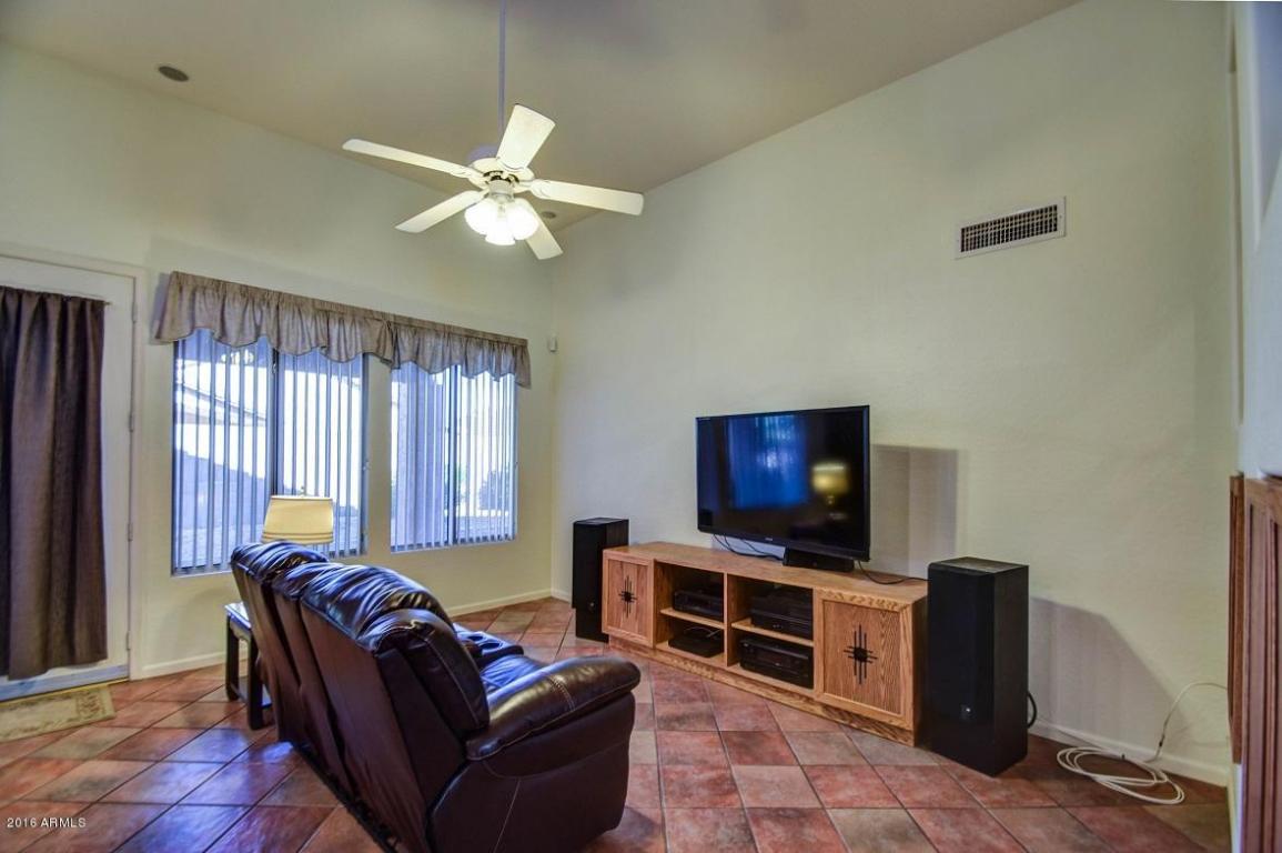 118 E Mesquite Ct, Gilbert, AZ 85296 photo 8