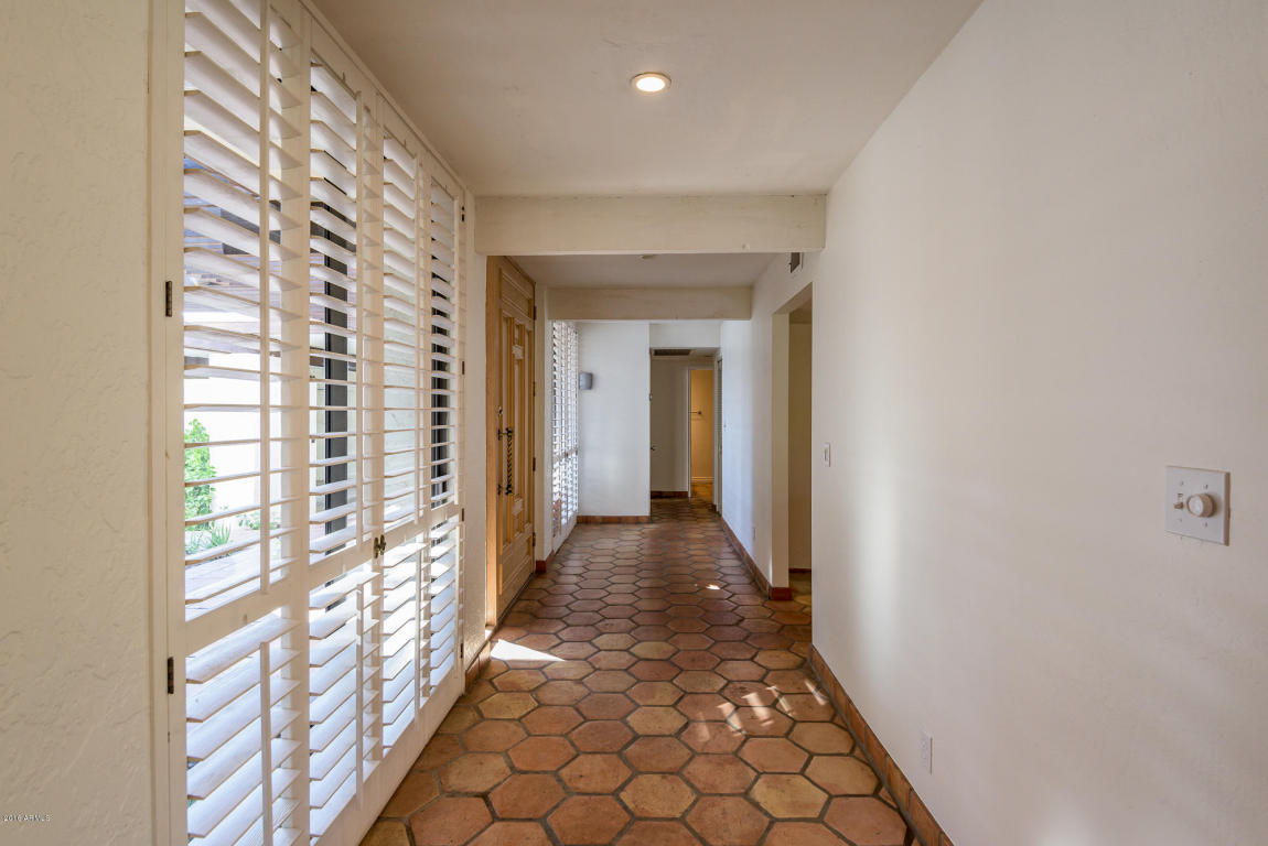7035 N Barbados Pl, Phoenix, AZ 85021 photo 12