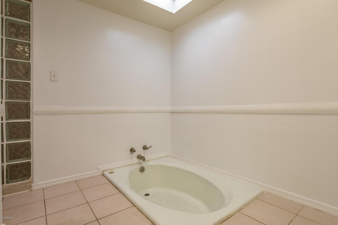 7035 N Barbados Pl, Phoenix, AZ 85021 photo 15