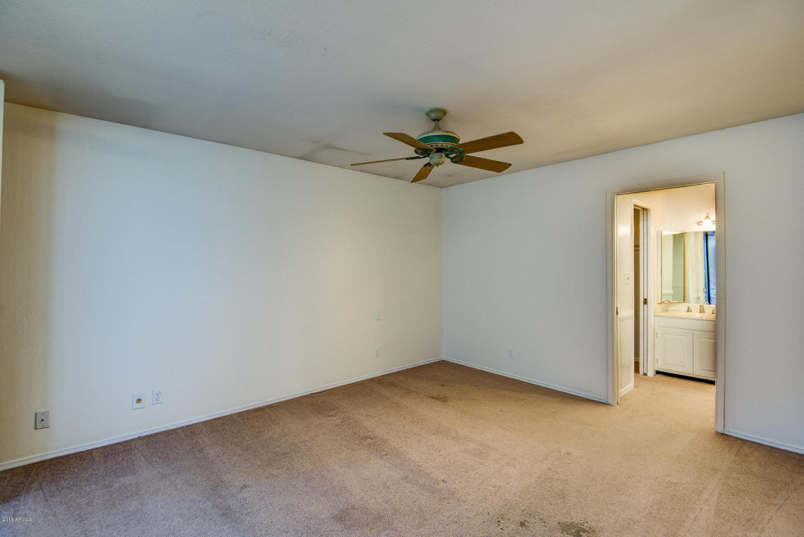 7035 N Barbados Pl, Phoenix, AZ 85021 photo 13
