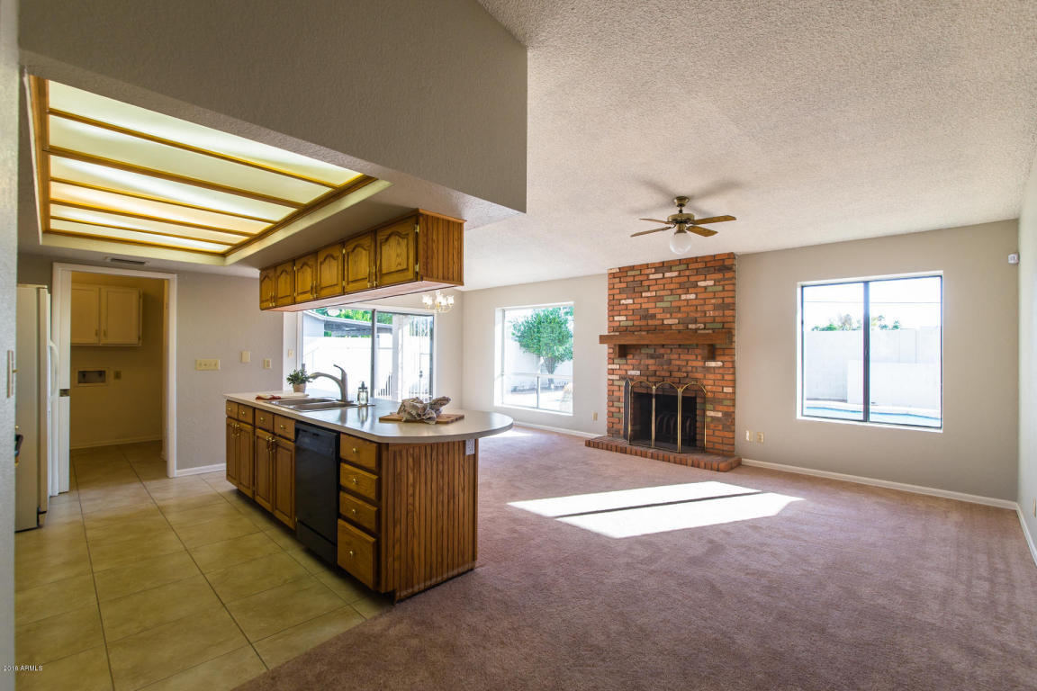 4541 E Ludlow Dr, Phoenix, AZ 85032 photo 9