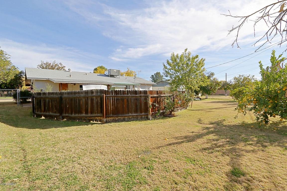 3424 N 43rd Pl, Phoenix, AZ 85018 photo 4