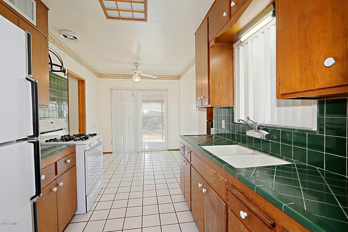 3424 N 43rd Pl, Phoenix, AZ 85018 photo 11