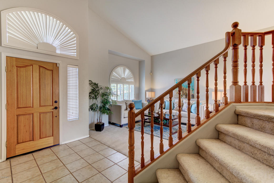 809 S Lagoon Dr, Gilbert, AZ 85233 photo 6