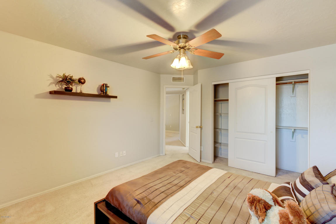 809 S Lagoon Dr, Gilbert, AZ 85233 photo 44