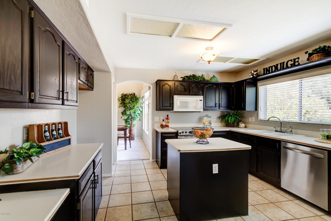 809 S Lagoon Dr, Gilbert, AZ 85233 photo 15