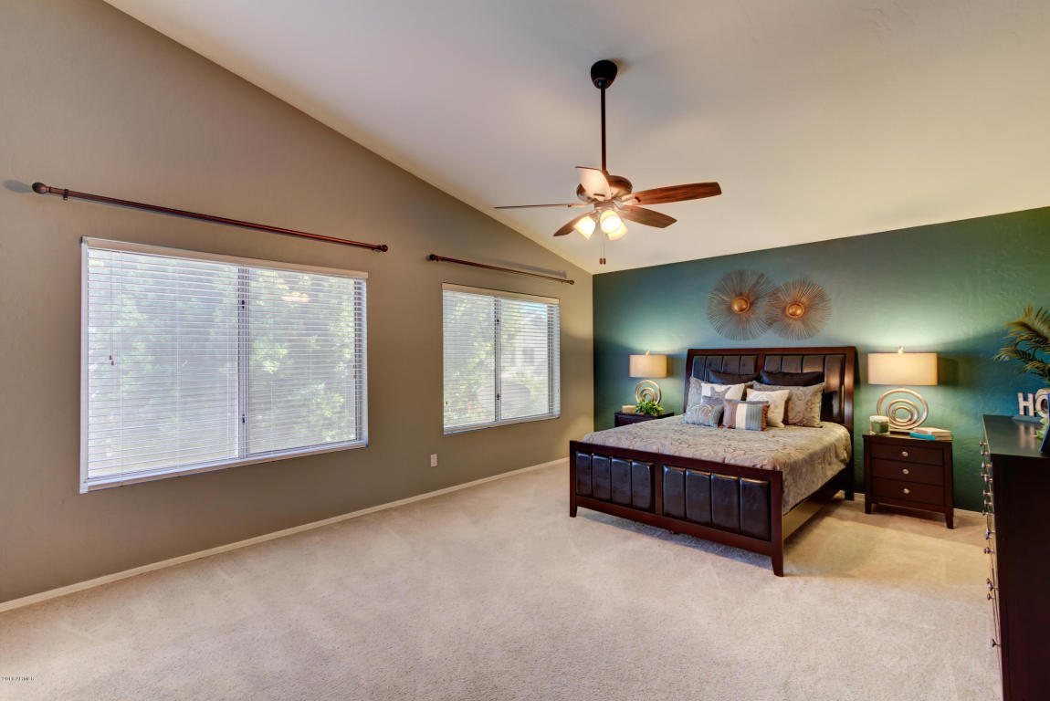 809 S Lagoon Dr, Gilbert, AZ 85233 photo 31