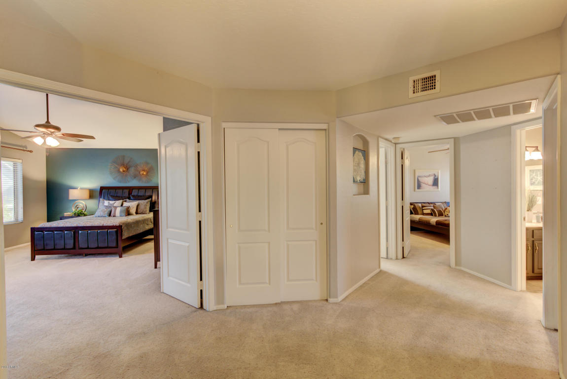 809 S Lagoon Dr, Gilbert, AZ 85233 photo 29