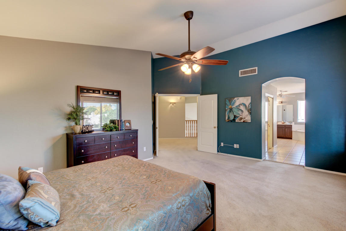 809 S Lagoon Dr, Gilbert, AZ 85233 photo 32