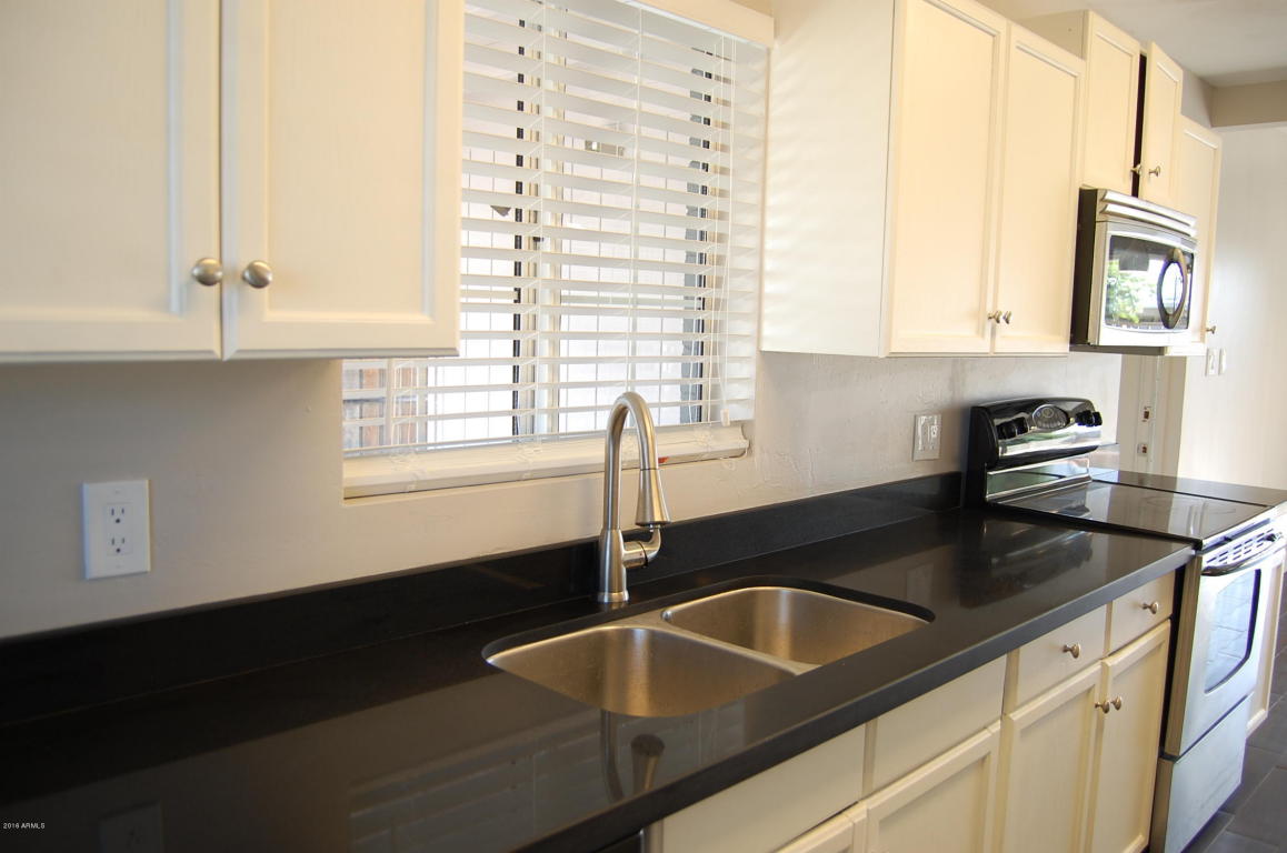 841 W Fairmount Ave, Phoenix, AZ 85013 photo 3