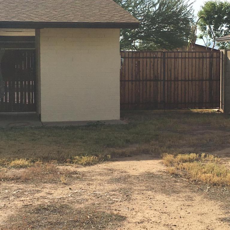 6214 W Mitchell Dr, Phoenix, AZ 85033 photo 5
