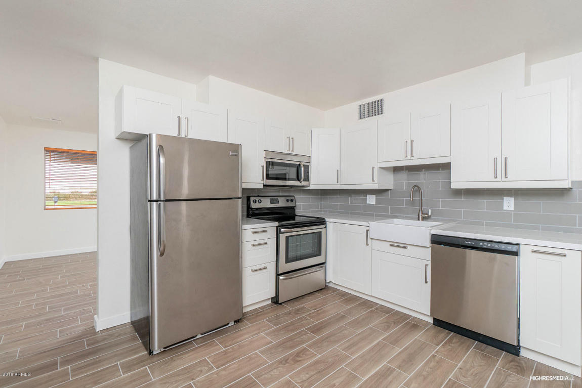 239 E Cullumber Ave, Gilbert, AZ 85234 photo 2