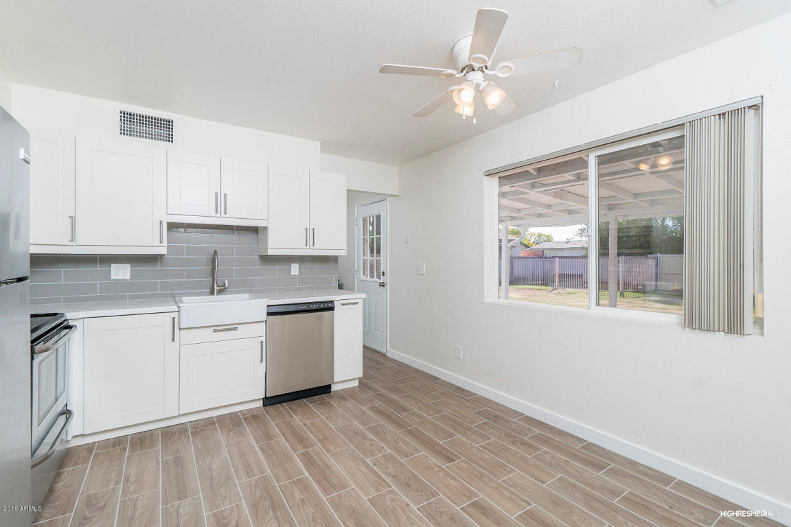 239 E Cullumber Ave, Gilbert, AZ 85234 photo 3