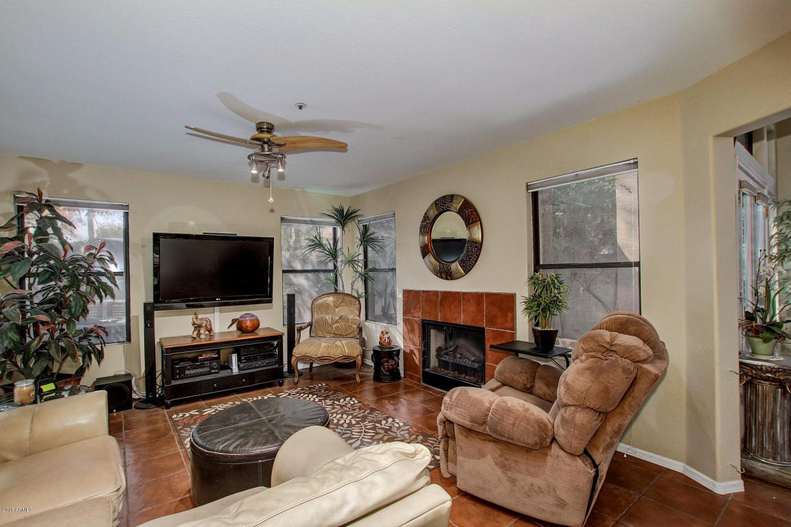 1123 W Mango Dr, Gilbert, AZ 85233 photo 8