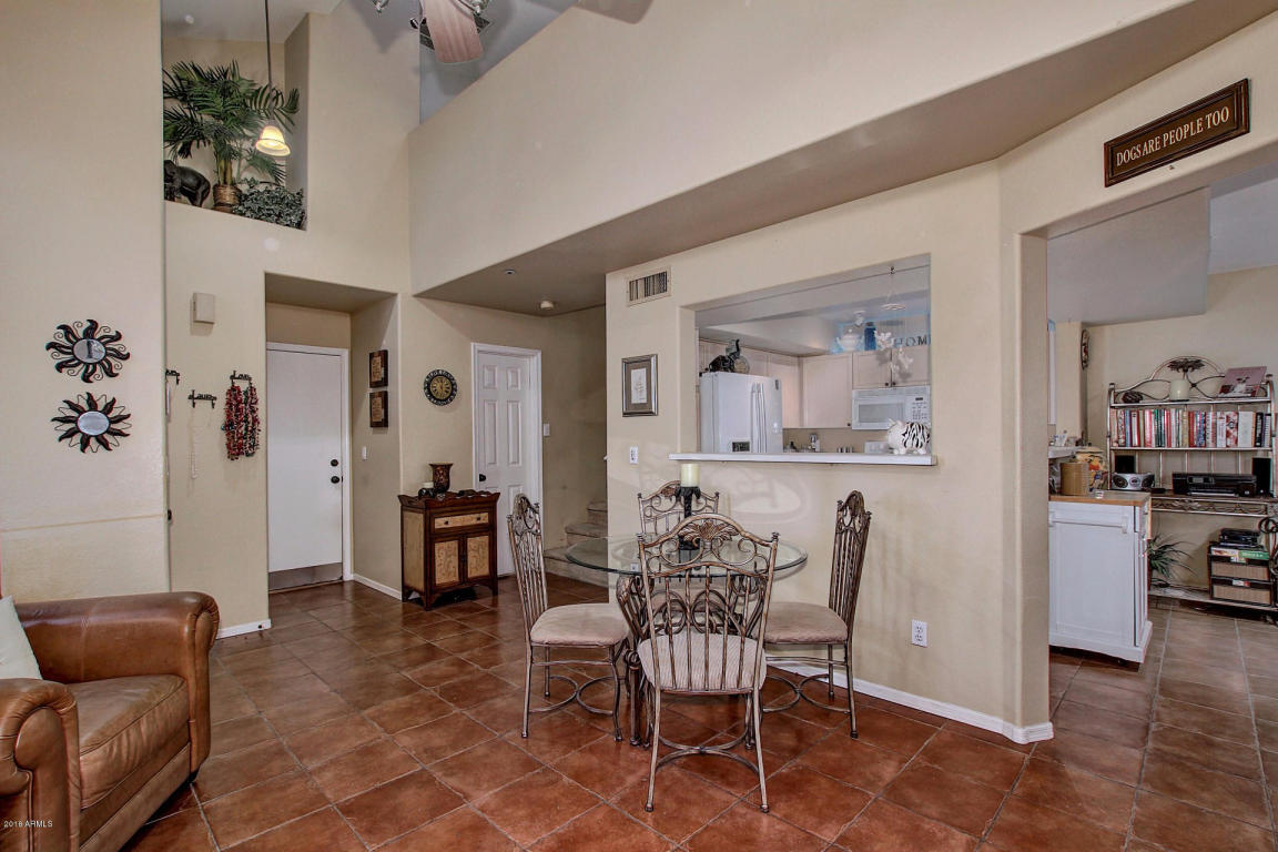 1123 W Mango Dr, Gilbert, AZ 85233 photo 5